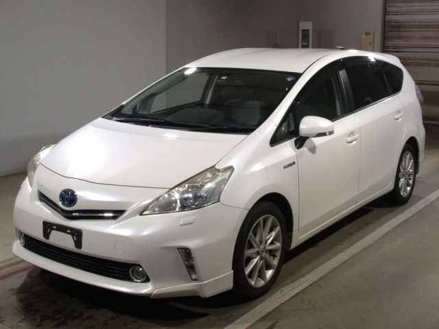 4259 Toyota Prius alpha ZVW41W 2011 г. (TAA Chubu)